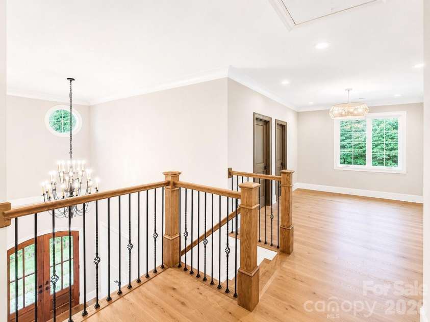 4828 Walker Road, Charlotte, NC 28211.  MLS# CAR4402962, YatesRealty ID 36538. 