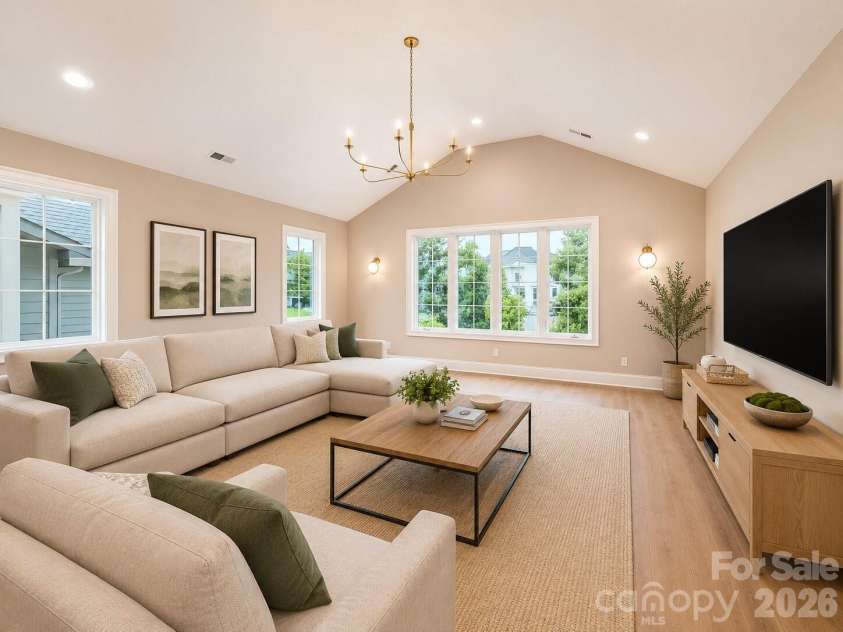 4828 Walker Road, Charlotte, NC 28211.  MLS# CAR4402962, YatesRealty ID 36538. 