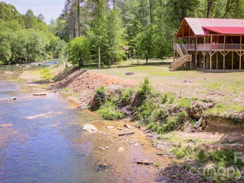 371 Redbird Drive, Lake Lure, NC 28746.  MLS# CAR4377100, YatesRealty ID 36539. 