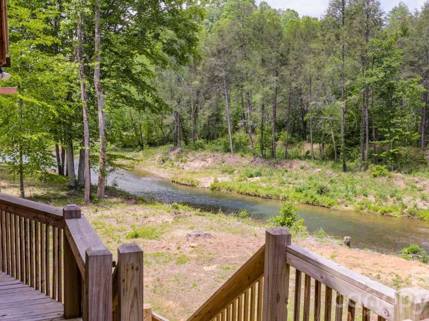 371 Redbird Drive, Lake Lure, NC 28746.  MLS# CAR4377100, YatesRealty ID 36539. 