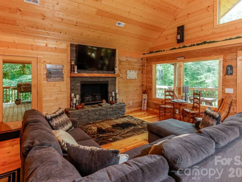 371 Redbird Drive, Lake Lure, NC 28746.  MLS# CAR4377100, YatesRealty ID 36539. 