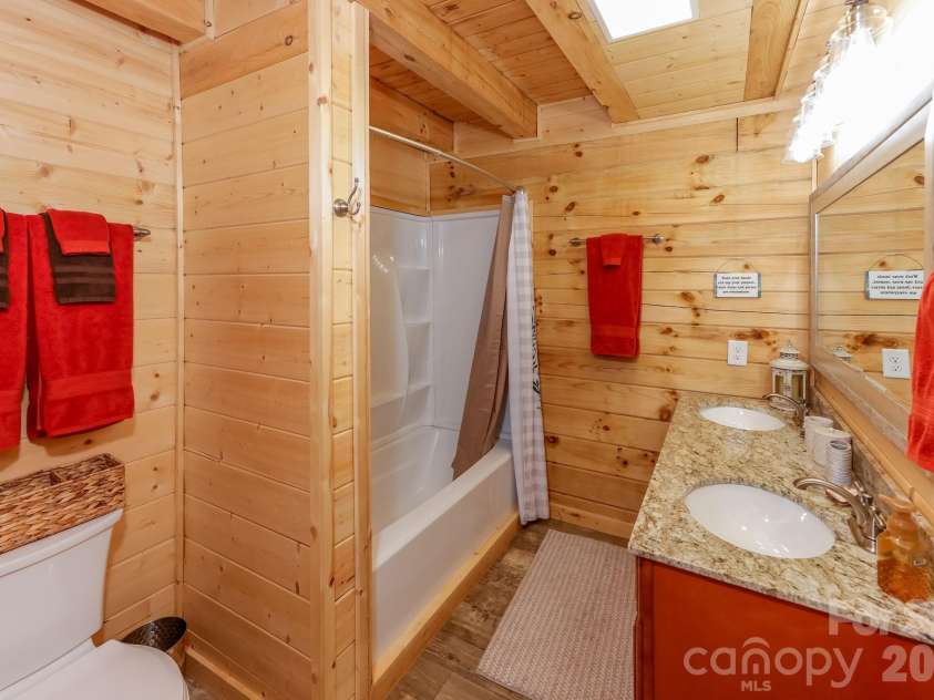 371 Redbird Drive, Lake Lure, NC 28746.  MLS# CAR4377100, YatesRealty ID 36539. 