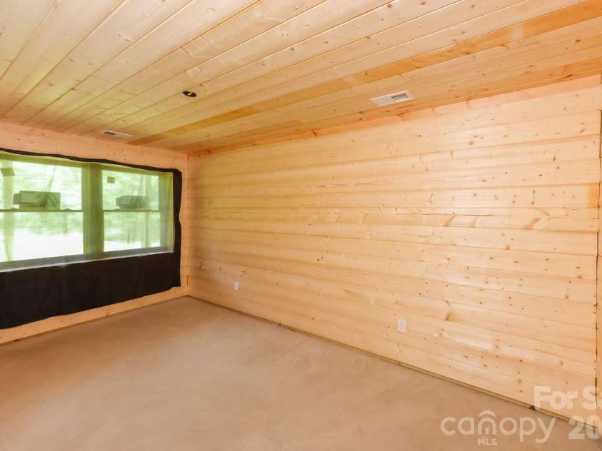 371 Redbird Drive, Lake Lure, NC 28746.  MLS# CAR4377100, YatesRealty ID 36539. 