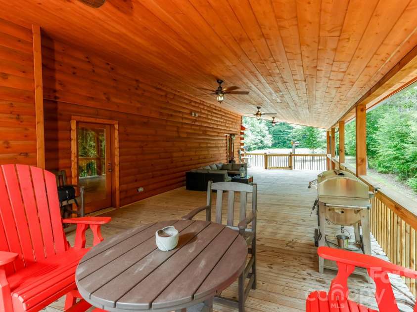 371 Redbird Drive, Lake Lure, NC 28746.  MLS# CAR4377100, YatesRealty ID 36539. 