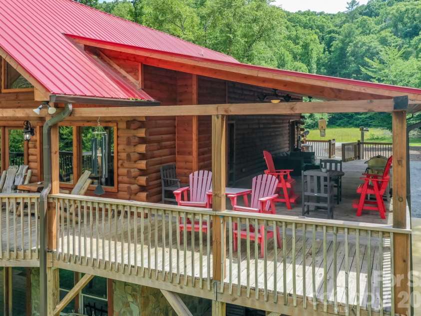 371 Redbird Drive, Lake Lure, NC 28746.  MLS# CAR4377100, YatesRealty ID 36539. 