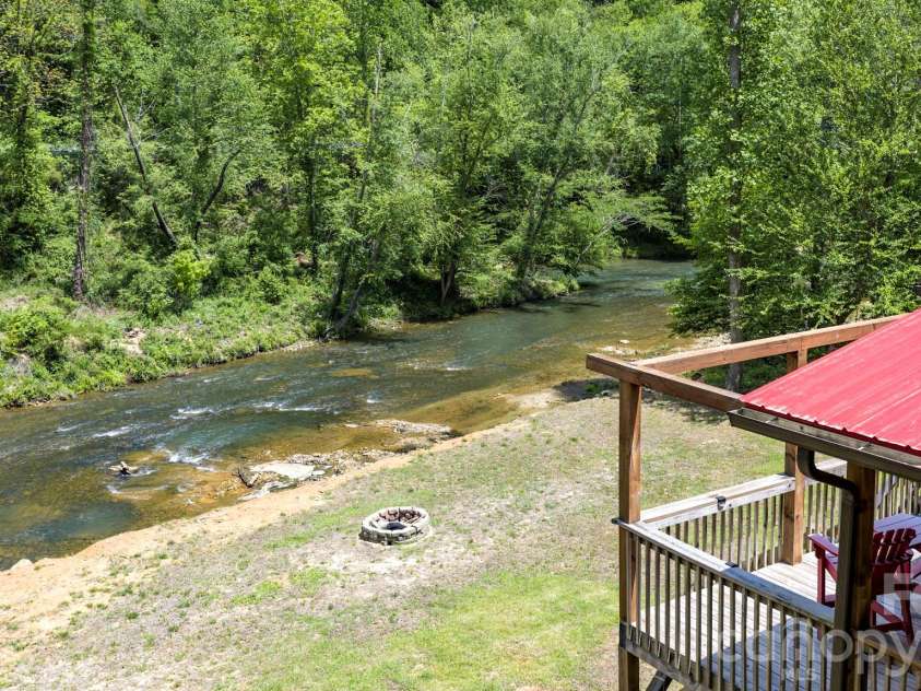 371 Redbird Drive, Lake Lure, NC 28746.  MLS# CAR4377100, YatesRealty ID 36539. 