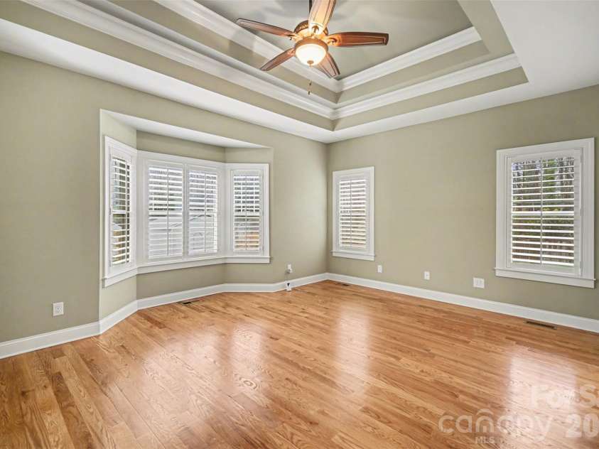 1139 Moray Court, Charlotte, NC 28211.  MLS# CAR4351091, YatesRealty ID 3654. Primary Bedroom