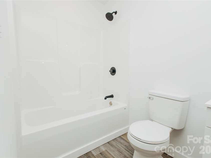 245 Carolina Avenue, Forest City, NC 28043.  MLS# CAR4400628, YatesRealty ID 36540. 