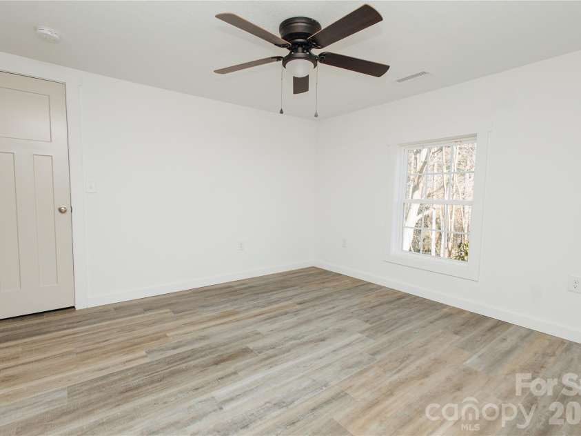 245 Carolina Avenue, Forest City, NC 28043.  MLS# CAR4400628, YatesRealty ID 36540. 