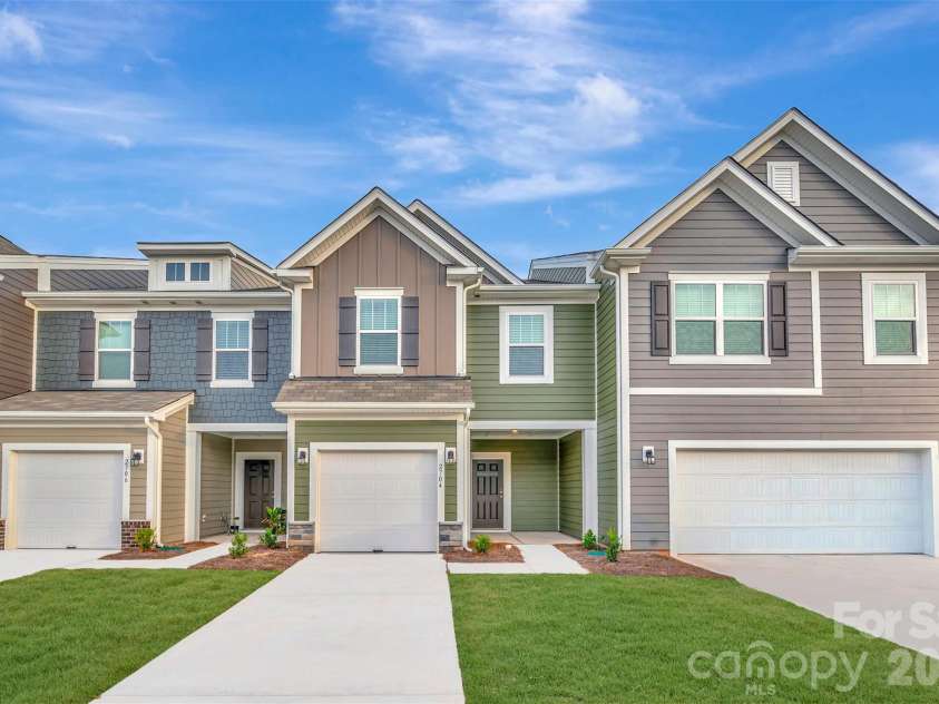 2704 Yeager Drive, Concord, NC 28027.  MLS# CAR4401233, YatesRealty ID 36541. Exterior