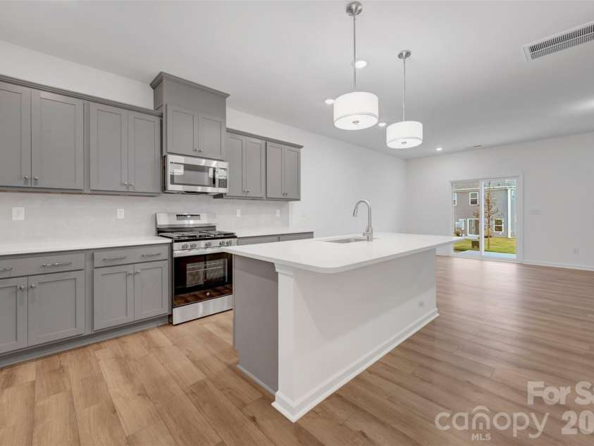 2704 Yeager Drive, Concord, NC 28027.  MLS# CAR4401233, YatesRealty ID 36541. Kitchen