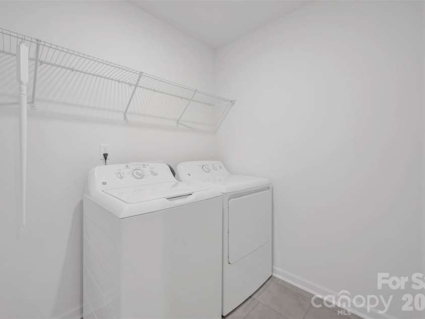 2704 Yeager Drive, Concord, NC 28027.  MLS# CAR4401233, YatesRealty ID 36541. Laundry