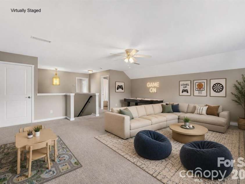 2238 Bluebell Way, Tega Cay, SC 29708.  MLS# CAR4400868, YatesRealty ID 36542. Flex Space/Loft - 3rd Level - Virtually Staged