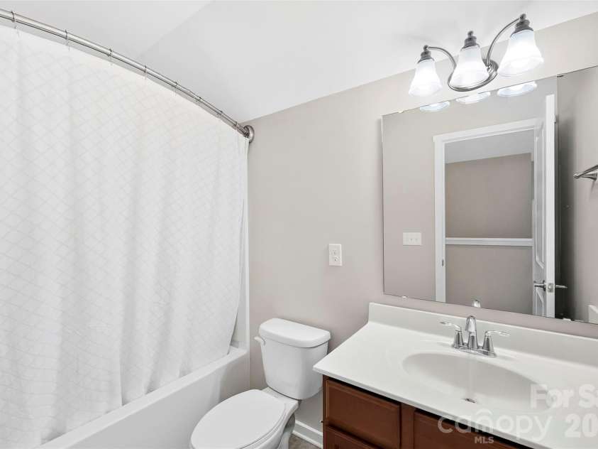 2238 Bluebell Way, Tega Cay, SC 29708.  MLS# CAR4400868, YatesRealty ID 36542. Full Bathroom - 3rd Level