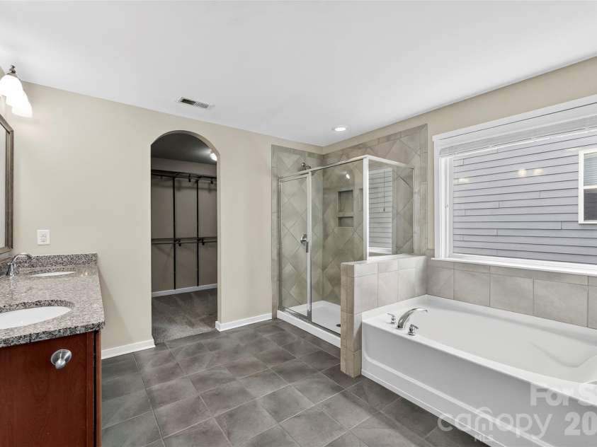 2238 Bluebell Way, Tega Cay, SC 29708.  MLS# CAR4400868, YatesRealty ID 36542. Primary Bathroom - 2nd Level