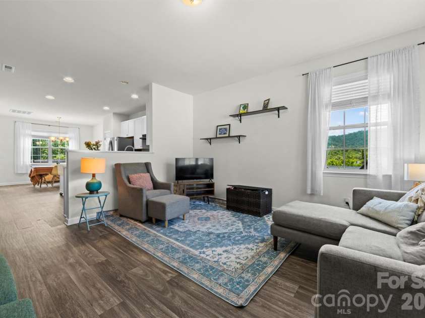 115 Water Leaf Drive, Weaverville, NC 28787.  MLS# CAR4389207, YatesRealty ID 36543. 