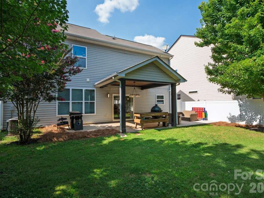 724 Balboa Court, Fort Mill, SC 29715.  MLS# CAR4396406, YatesRealty ID 36545. 
