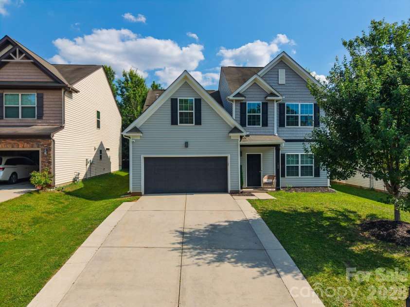 724 Balboa Court, Fort Mill, SC 29715.  MLS# CAR4396406, YatesRealty ID 36545. 