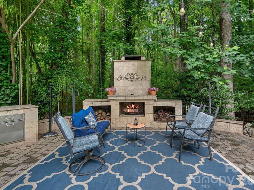 5634 Camelot Drive, Charlotte, NC 28270.  MLS# CAR4389012, YatesRealty ID 36546. 
