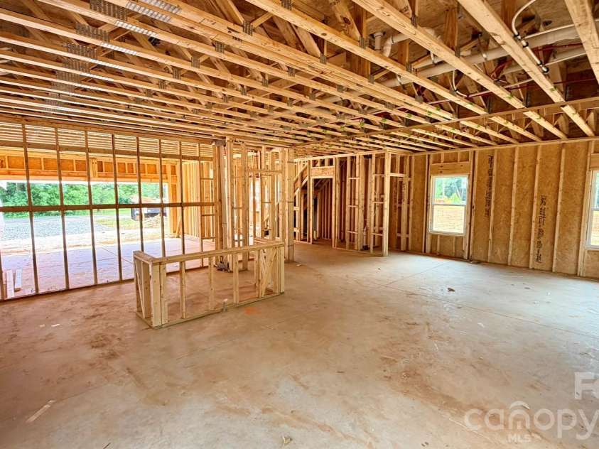 5105 Heron Lane, Concord, NC 28025.  MLS# CAR4400590, YatesRealty ID 36547. 
