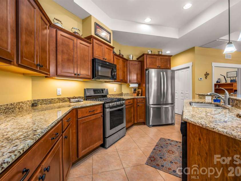 584 Summerfield Place, Flat Rock, NC 28731.  MLS# CAR4401680, YatesRealty ID 36549. 