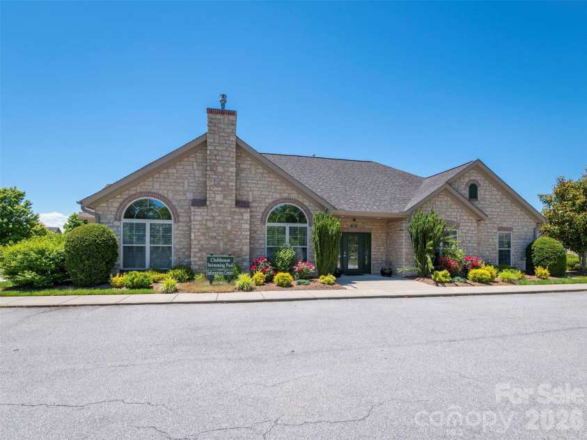 584 Summerfield Place, Flat Rock, NC 28731.  MLS# CAR4401680, YatesRealty ID 36549. 