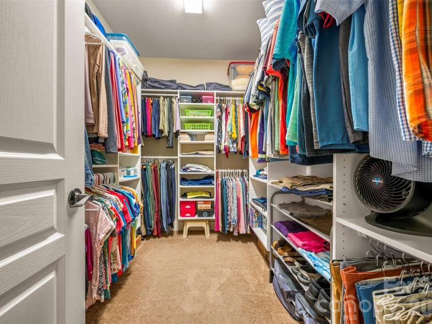584 Summerfield Place, Flat Rock, NC 28731.  MLS# CAR4401680, YatesRealty ID 36549. Walk in closet