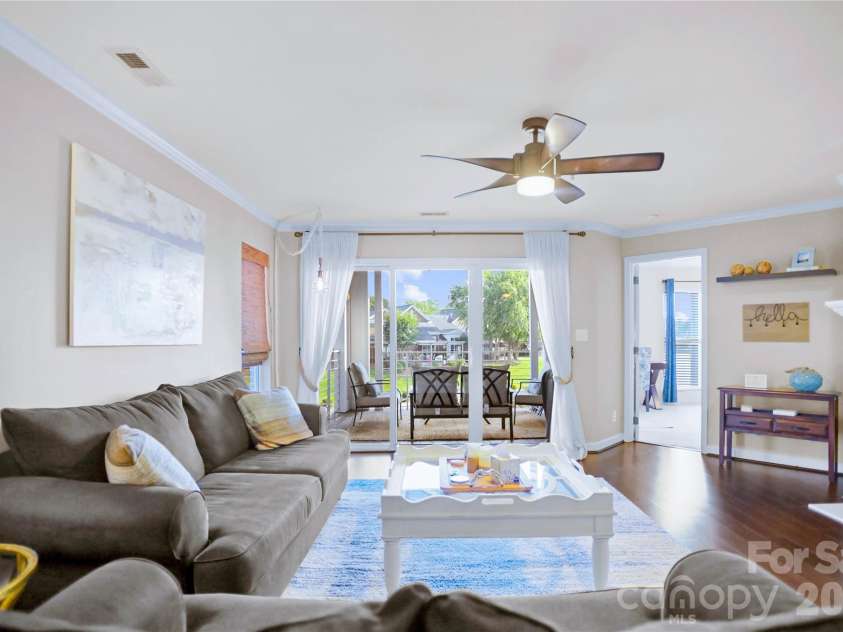 18525 Harborside Drive, Cornelius, NC 28031.  MLS# CAR4325069, YatesRealty ID 3655. 