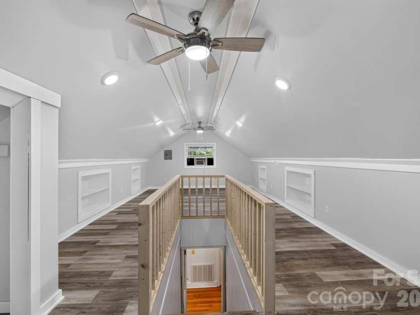1532 Orchard Drive, Lenoir, NC 28645.  MLS# CAR4397630, YatesRealty ID 36550. 