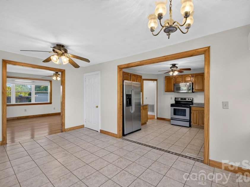 1532 Orchard Drive, Lenoir, NC 28645.  MLS# CAR4397630, YatesRealty ID 36550. Dining Room