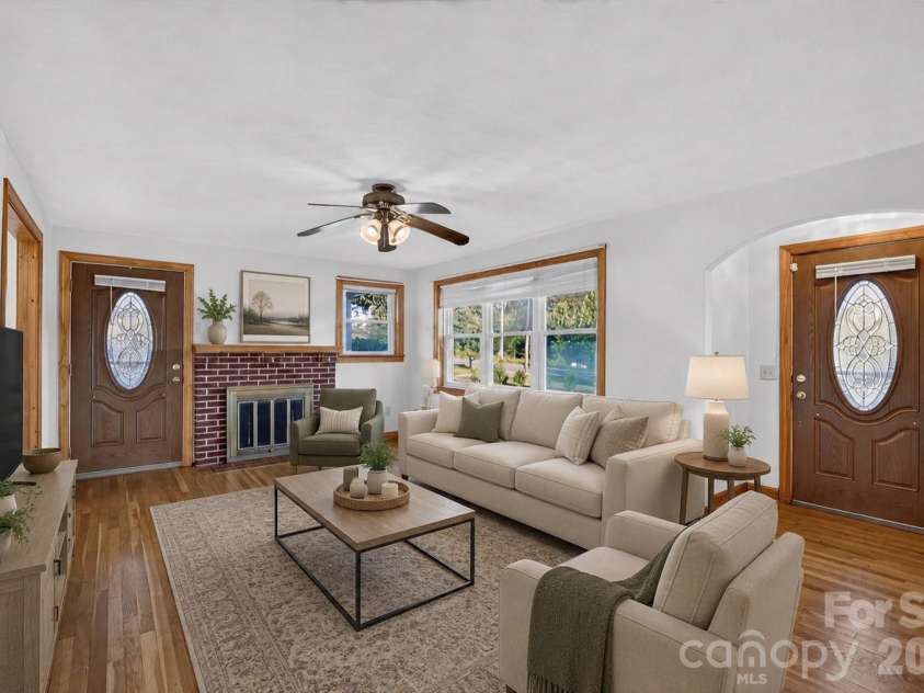 1532 Orchard Drive, Lenoir, NC 28645.  MLS# CAR4397630, YatesRealty ID 36550. Living Room Virtually Staged