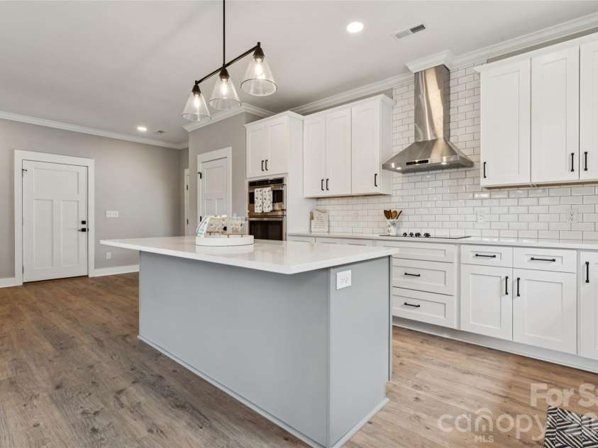 144 Reserve Drive, Mocksville, NC 27028.  MLS# CAR4400782, YatesRealty ID 36554. 