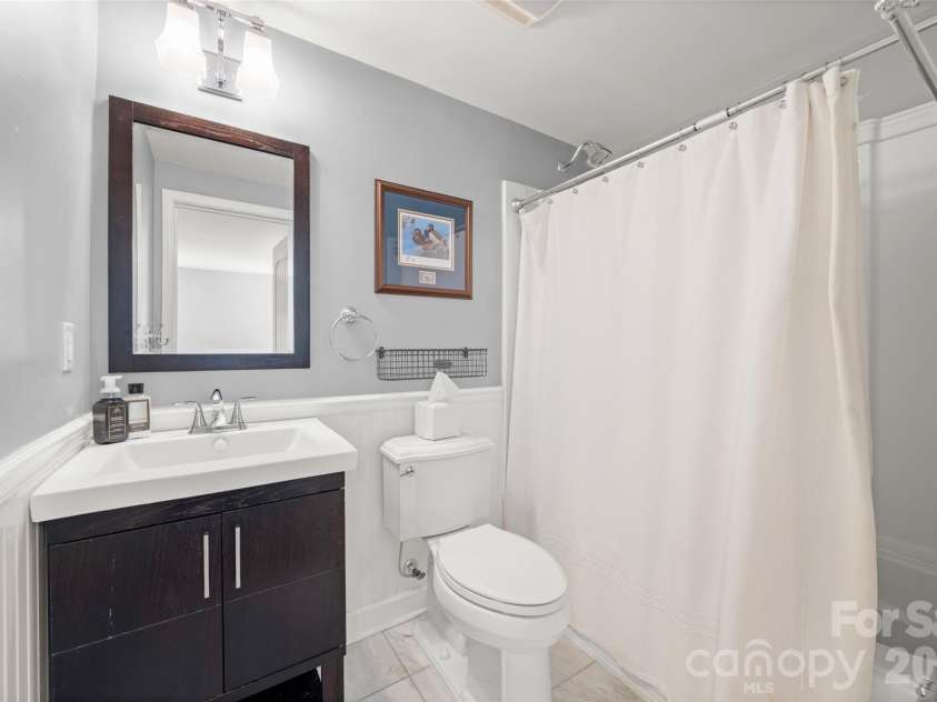 2 Pine Point Road, Lake Wylie, SC 29710.  MLS# CAR4402010, YatesRealty ID 36555. 