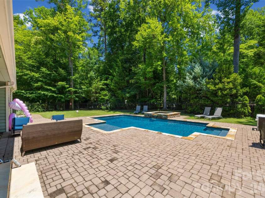 2 Pine Point Road, Lake Wylie, SC 29710.  MLS# CAR4402010, YatesRealty ID 36555. 