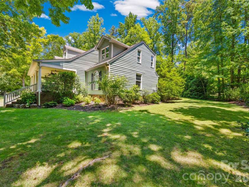 2 Pine Point Road, Lake Wylie, SC 29710.  MLS# CAR4402010, YatesRealty ID 36555. 