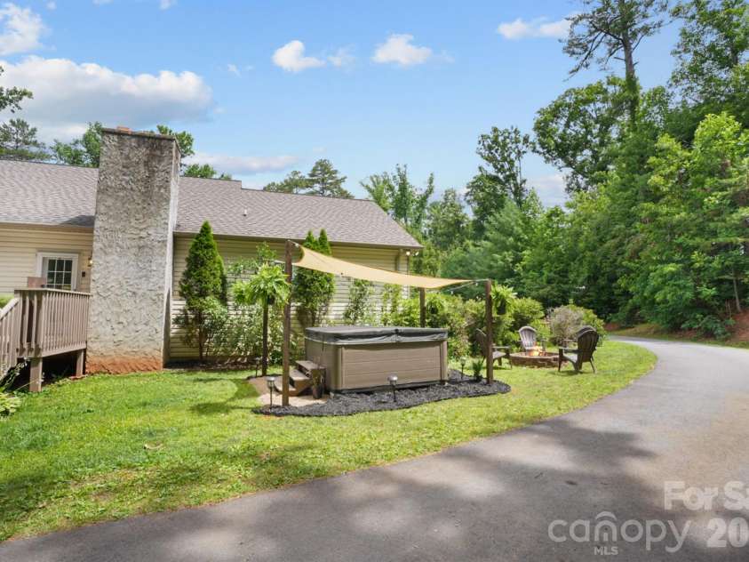 90 King Road, Weaverville, NC 28787.  MLS# CAR4397752, YatesRealty ID 36556. Back Deck