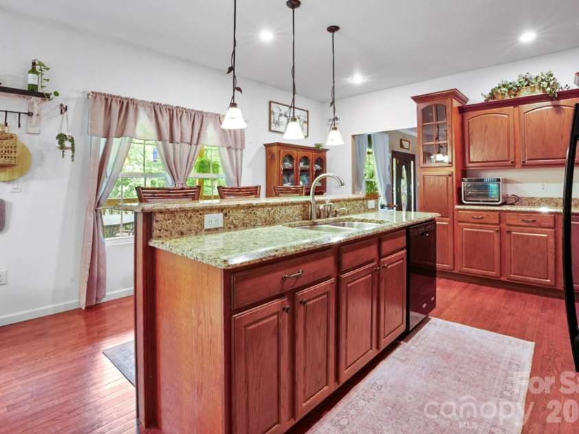 90 King Road, Weaverville, NC 28787.  MLS# CAR4397752, YatesRealty ID 36556. Main Kitchen