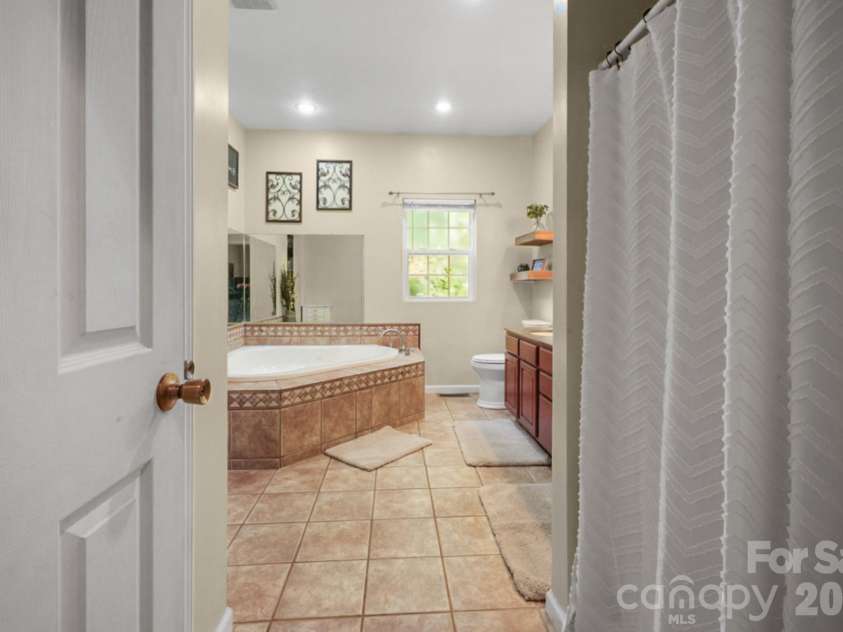 90 King Road, Weaverville, NC 28787.  MLS# CAR4397752, YatesRealty ID 36556. Primary Bathroom