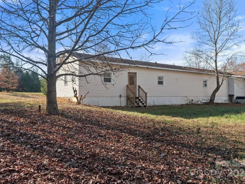 1851 Pleasant Hill Liberty Road, Liberty, NC 27298.  MLS# CAR4206444, YatesRealty ID 3656. 