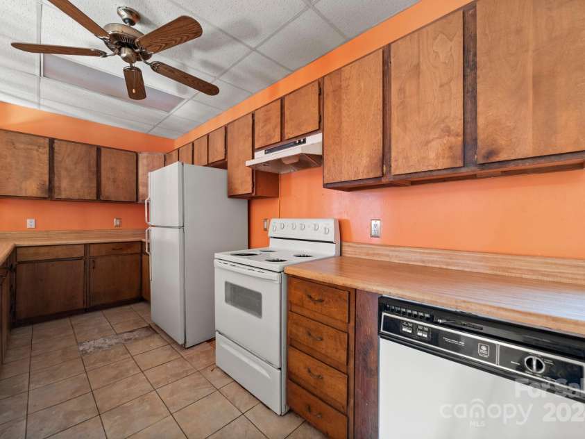 1851 Pleasant Hill Liberty Road, Liberty, NC 27298.  MLS# CAR4206444, YatesRealty ID 3656. 