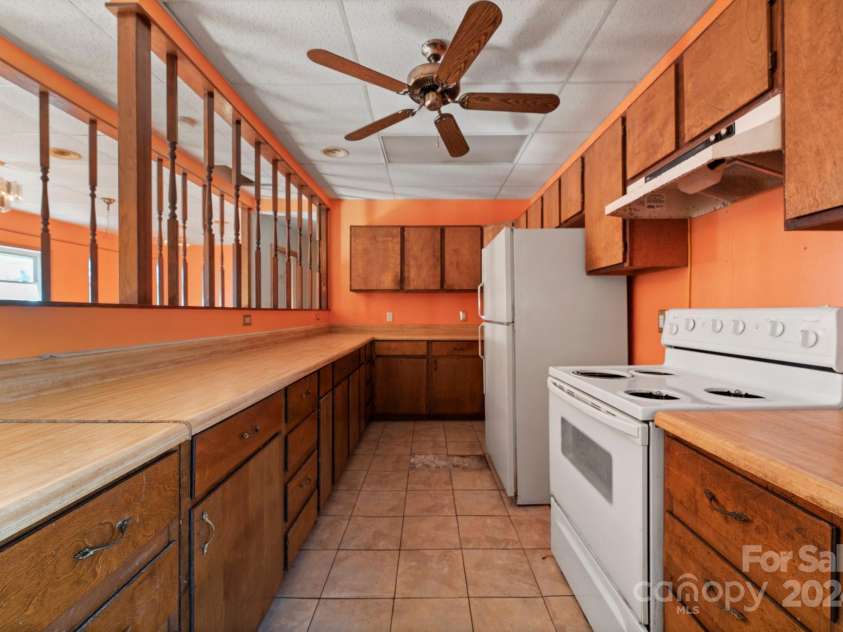 1851 Pleasant Hill Liberty Road, Liberty, NC 27298.  MLS# CAR4206444, YatesRealty ID 3656. 