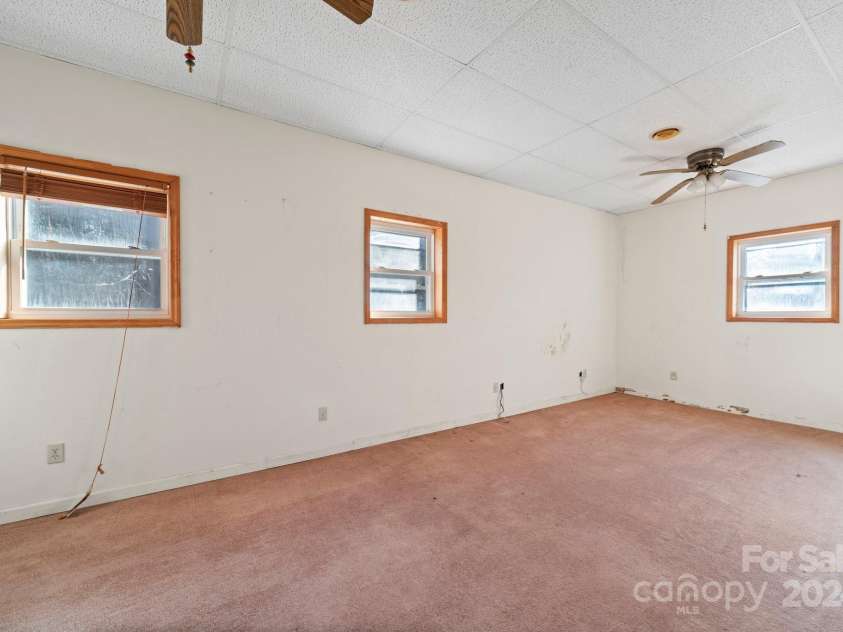 1851 Pleasant Hill Liberty Road, Liberty, NC 27298.  MLS# CAR4206444, YatesRealty ID 3656. 