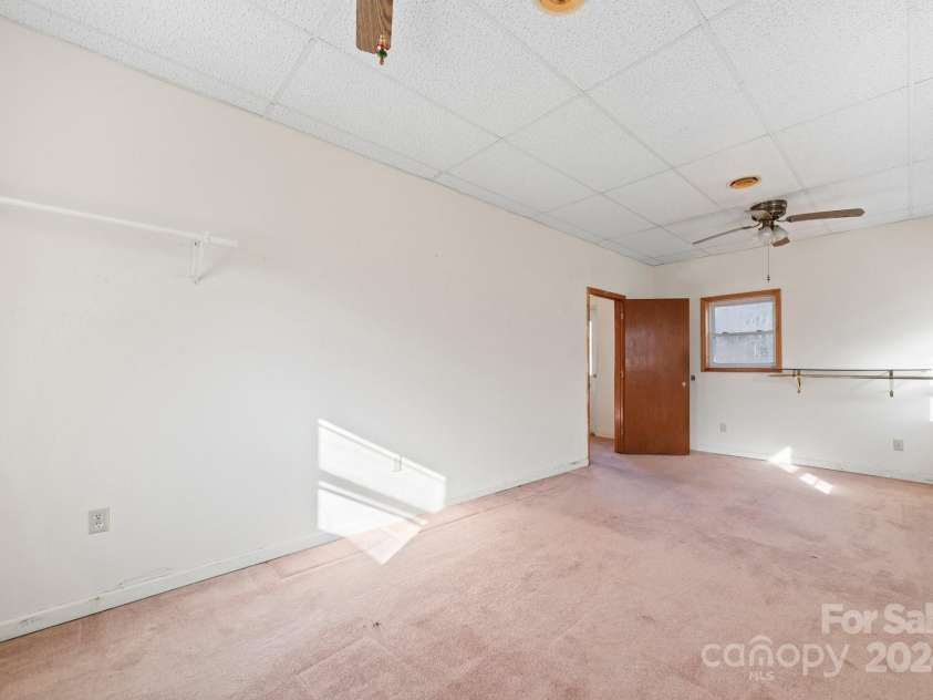1851 Pleasant Hill Liberty Road, Liberty, NC 27298.  MLS# CAR4206444, YatesRealty ID 3656. 