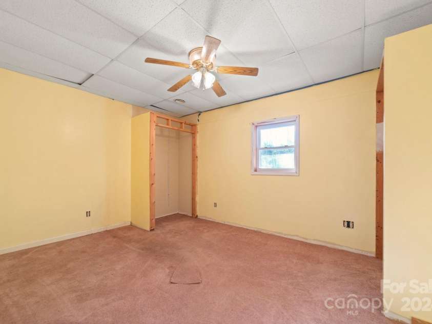 1851 Pleasant Hill Liberty Road, Liberty, NC 27298.  MLS# CAR4206444, YatesRealty ID 3656. 