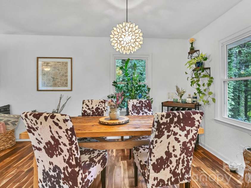 222 Timberlane Drive, Etowah, NC 28729.  MLS# CAR4402603, YatesRealty ID 36561. 