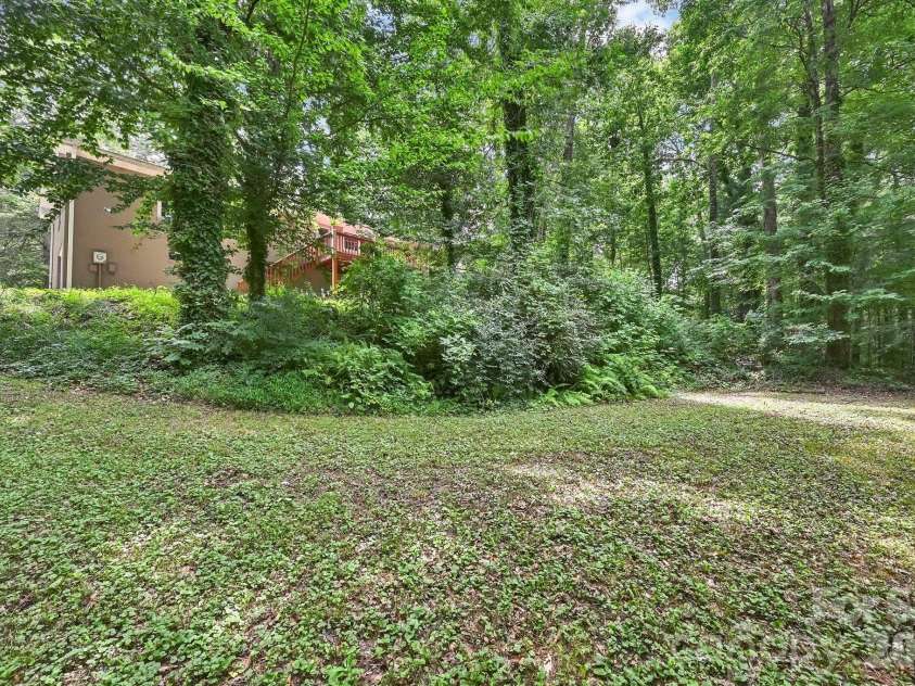 222 Timberlane Drive, Etowah, NC 28729.  MLS# CAR4402603, YatesRealty ID 36561. 