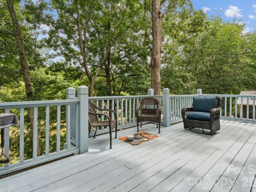 26049 Neptunes Landing, Tega Cay, SC 29708.  MLS# CAR4391310, YatesRealty ID 36563. Deck outside kitchen