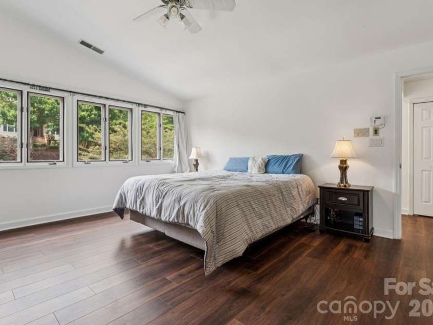 26049 Neptunes Landing, Tega Cay, SC 29708.  MLS# CAR4391310, YatesRealty ID 36563. Primary bedroom
