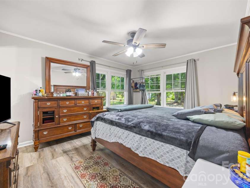2323 Hedgewood Circle, Gastonia, NC 28052.  MLS# CAR4400483, YatesRealty ID 36565. Bedroom