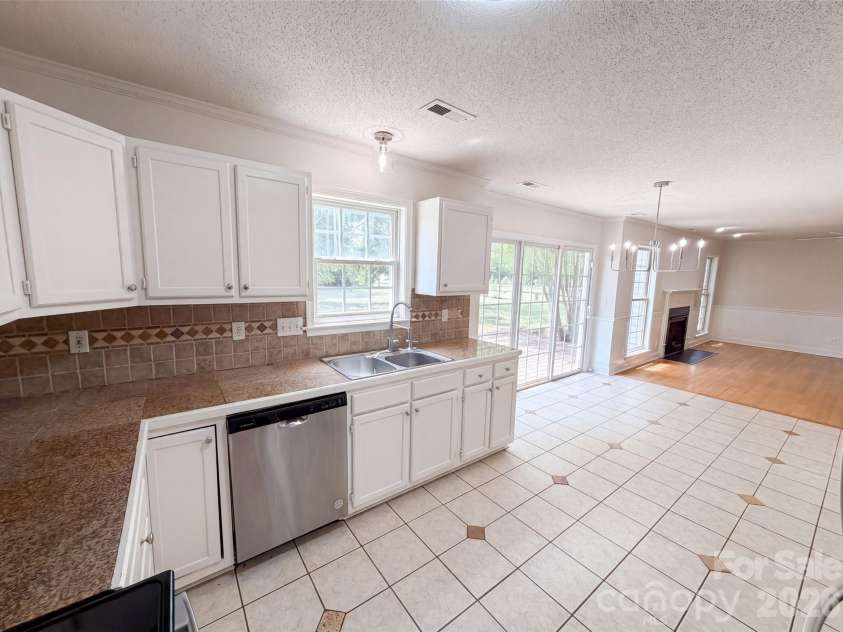 729 Cress School Road, Salisbury, NC 28147.  MLS# CAR4403593, YatesRealty ID 36567. 